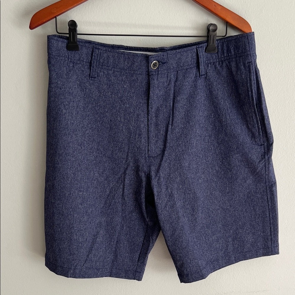 Under Armour Navy Men’s Golf Shorts Flat Front Chino Size 36